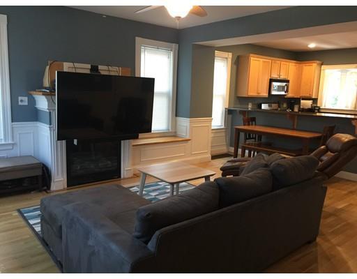 Property Photo:  4 Wyatt Cir 4  MA 02143 