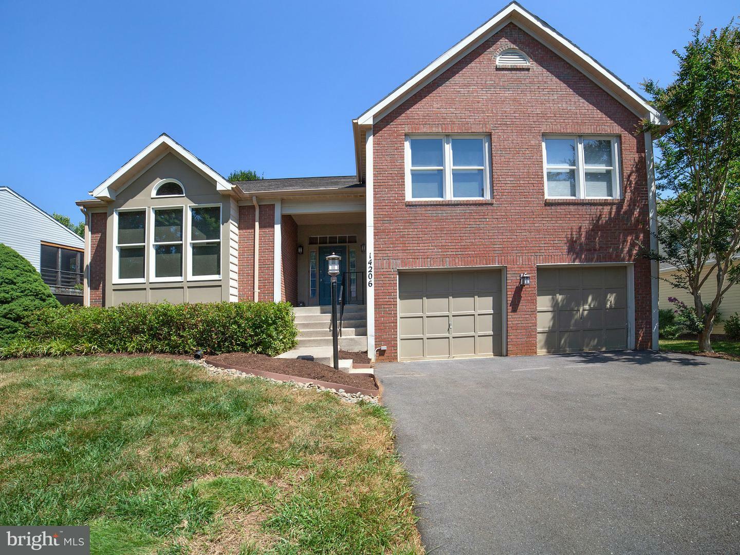 Property Photo:  14206 Pleasant View Drive  MD 20720 