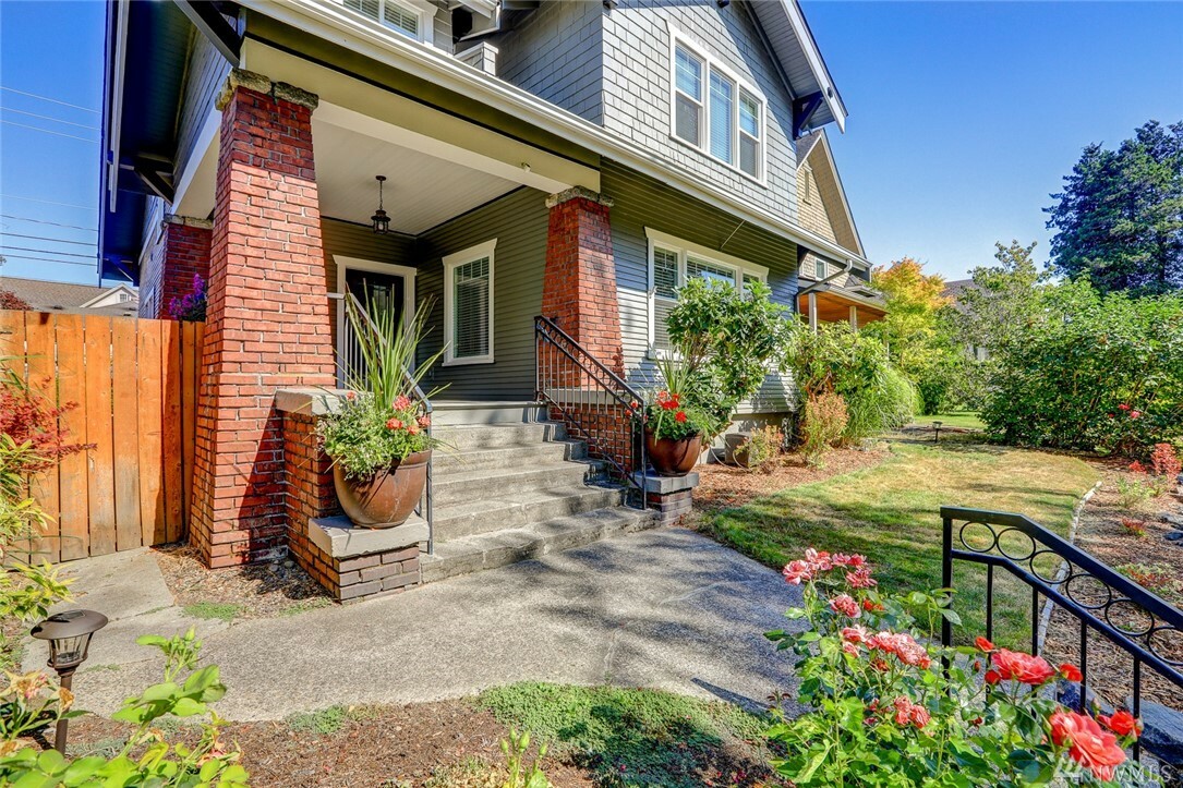 Property Photo:  1529 N Prospect St  WA 98406 