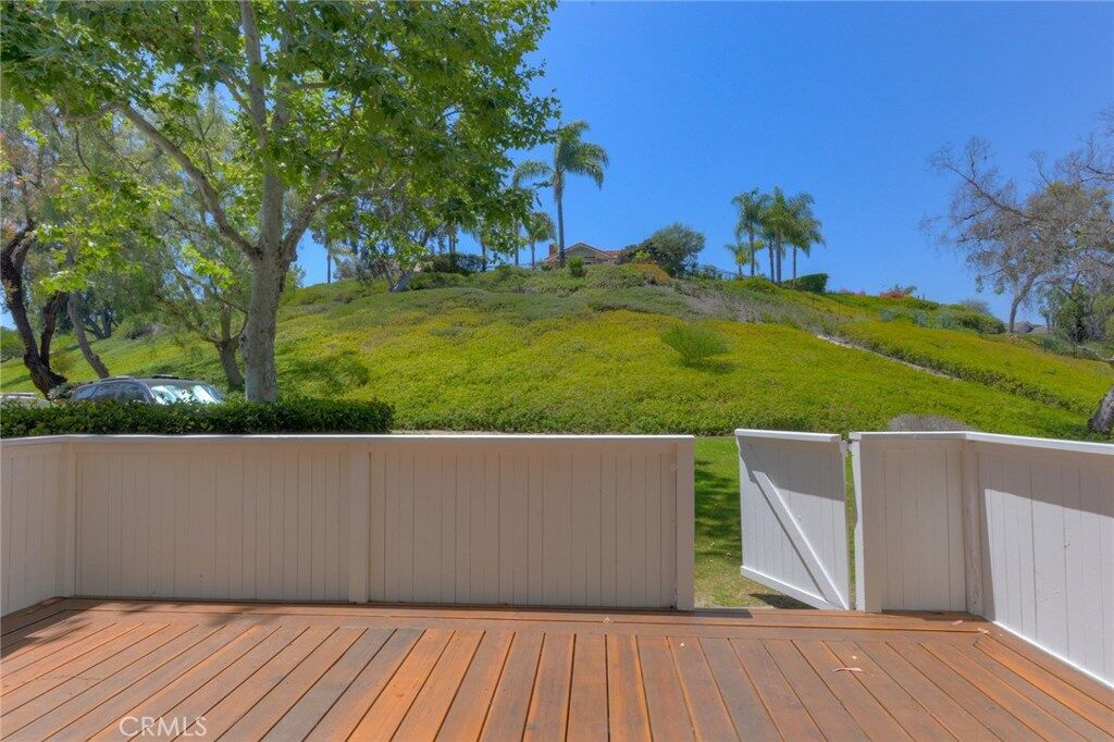 Property Photo:  25625 Paseo La Cresta 39  CA 92677 