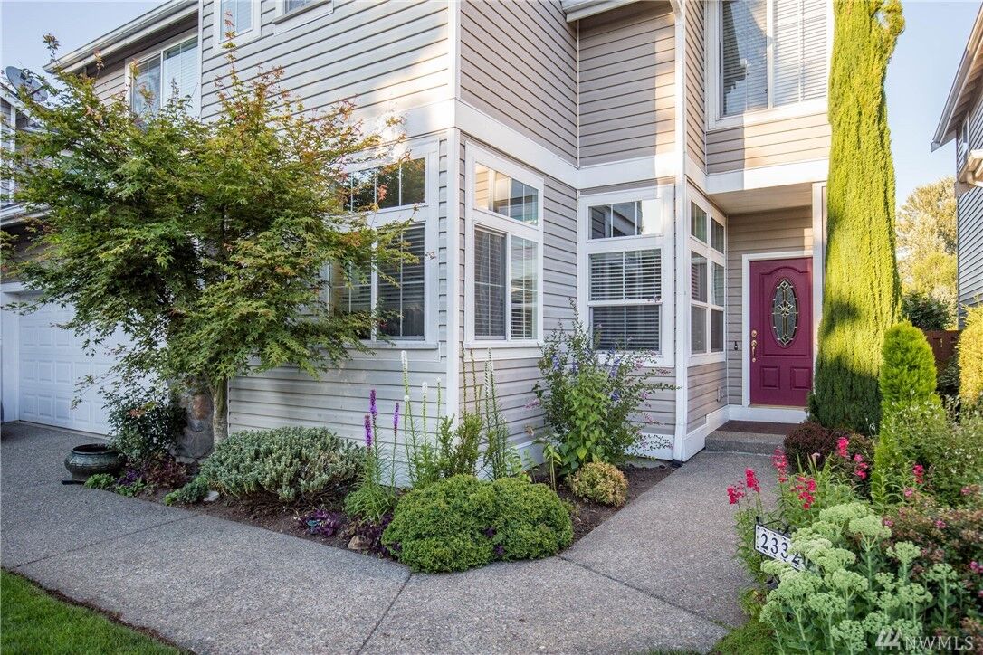 Property Photo:  23320 57th Ave S 34  WA 98032 