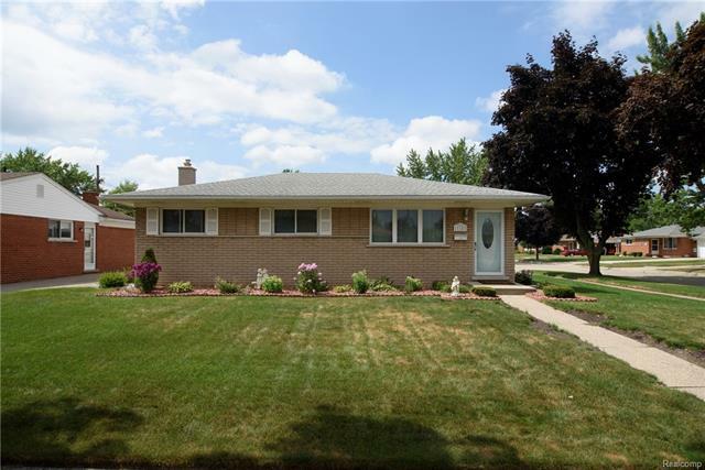 Property Photo: 11187 Erdmann Road MI 48314