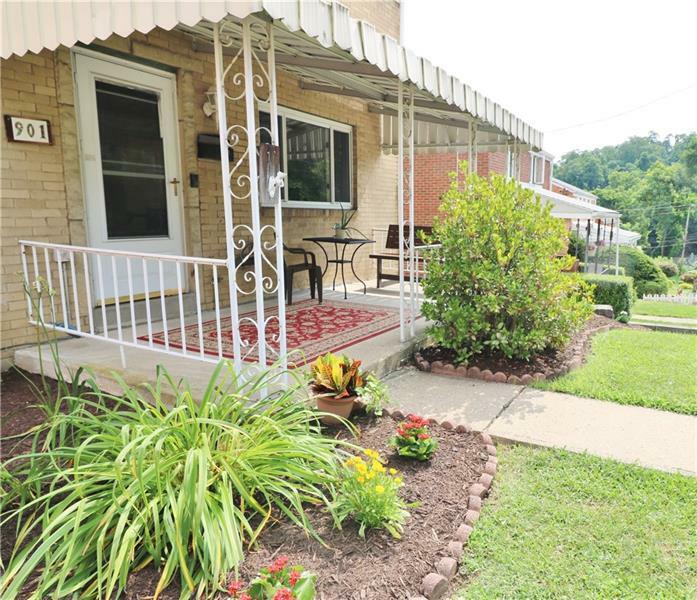 Property Photo:  901 Eathan Ave  PA 15226 