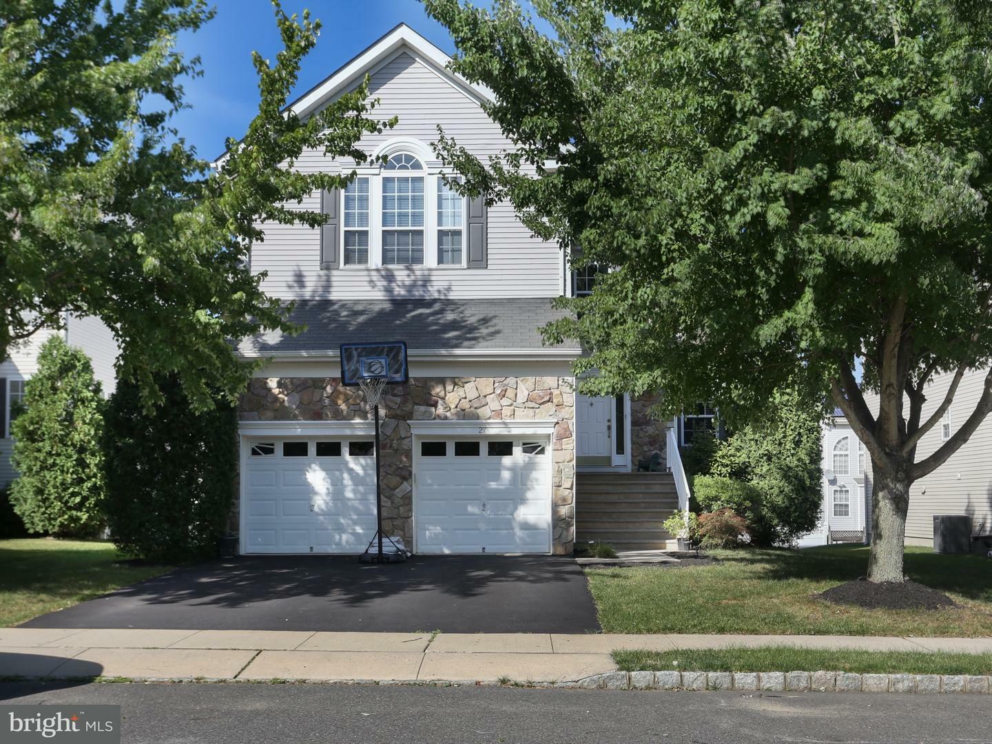 Property Photo:  27 Birmingham Drive  NJ 08022 