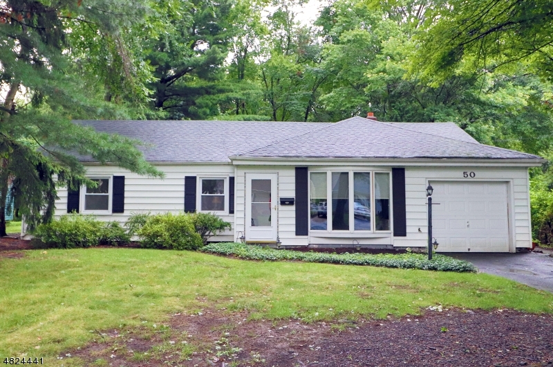 Property Photo:  50 Woodcrest Dr  NJ 07039 