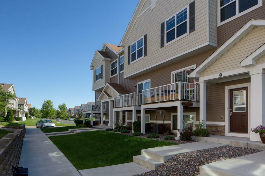 Property Photo:  9570 Jefferson Drive 3  MN 55317 