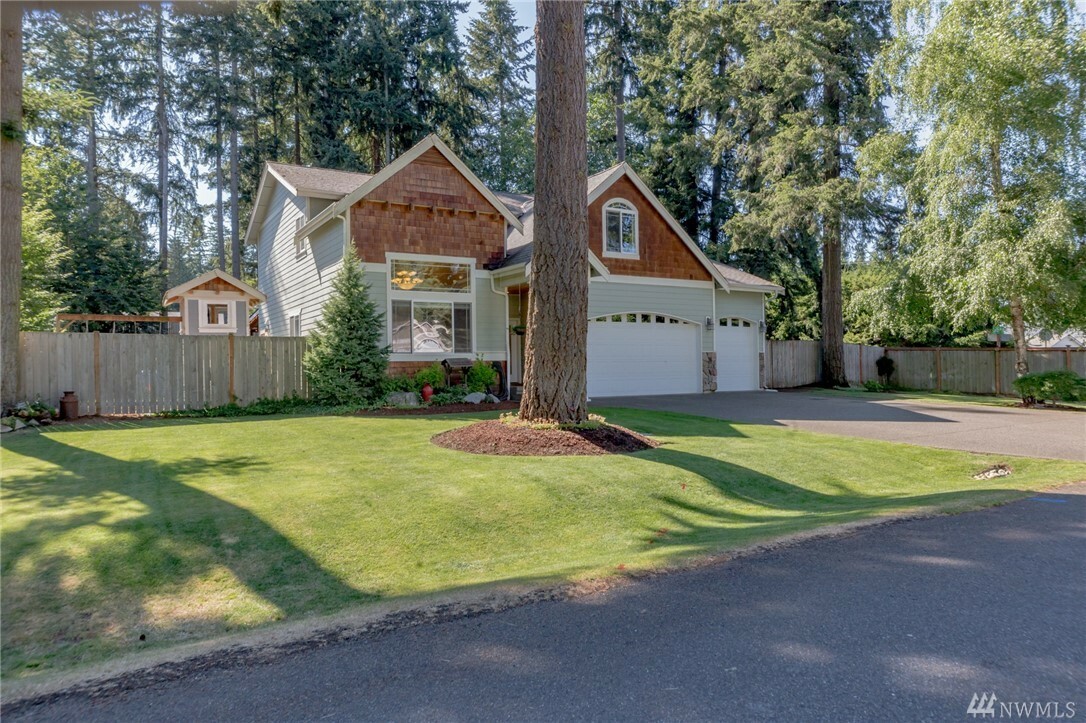 Property Photo:  14402 107th Av Ct E  WA 98374 