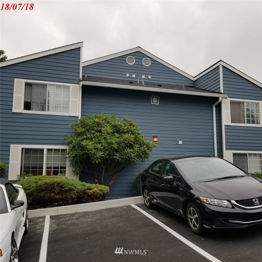 Property Photo: 16817 Larch Way B107 WA 98037