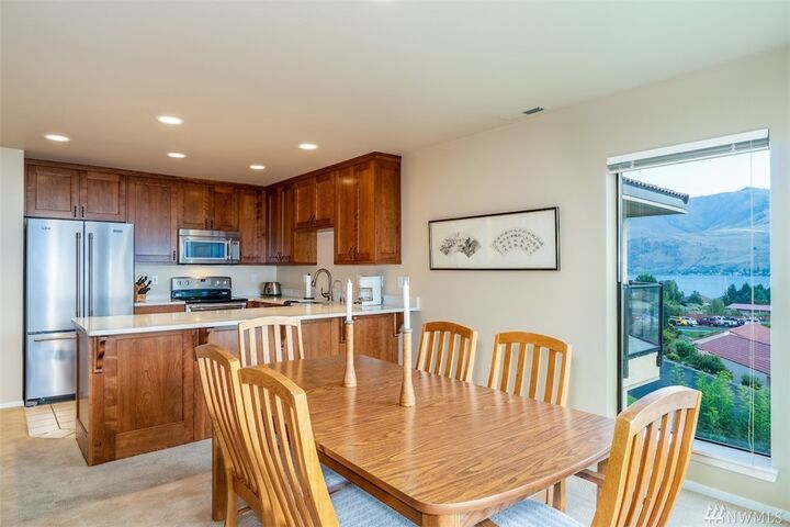 Property Photo:  100 Lake Chelan Shores Dr 19-8  WA 98816 