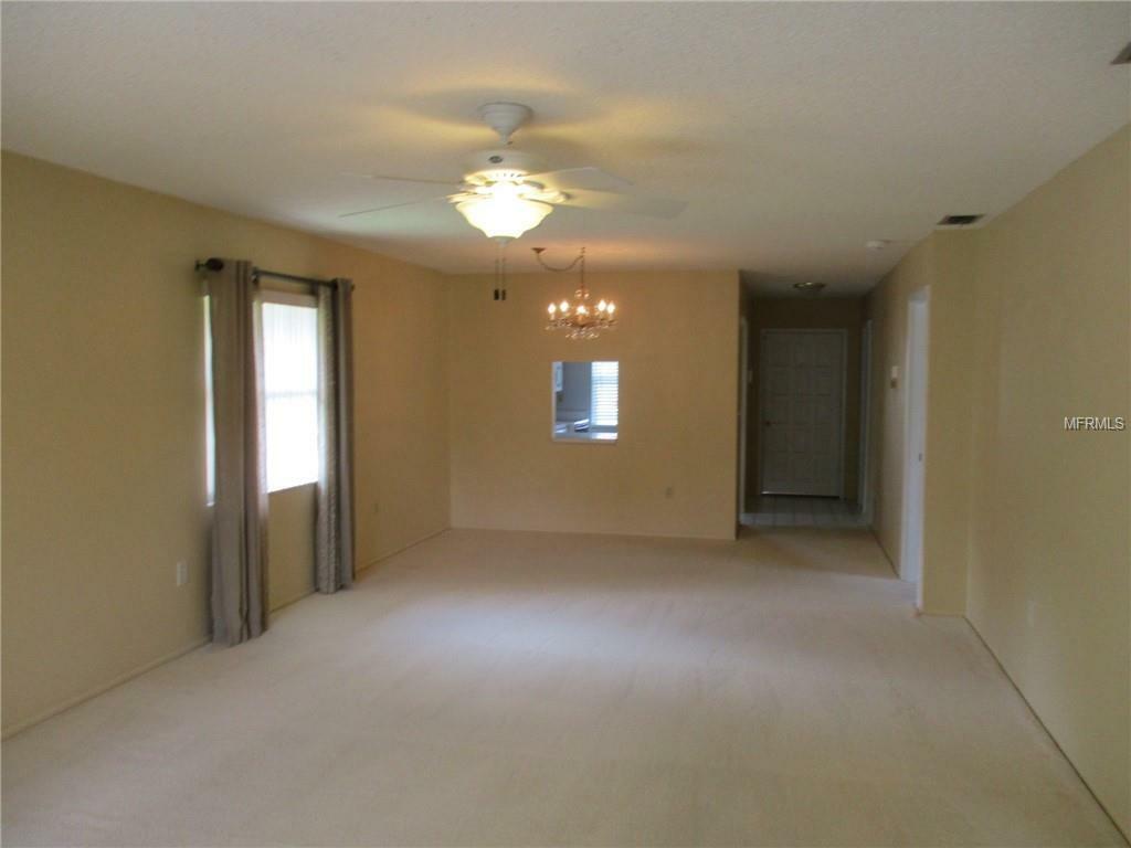 Property Photo: 6606 Bowdoin Place FL 34207