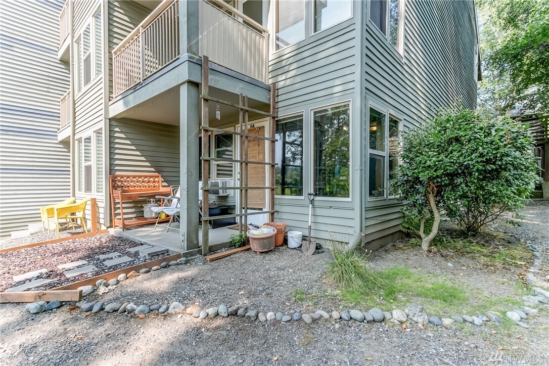 Property Photo: 3700 Alabama St 114 WA 98226
