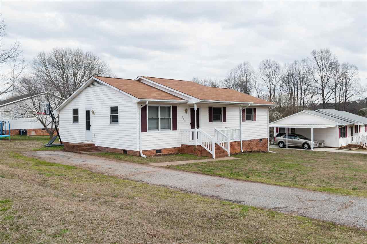 Property Photo: 309 Grandfather Drive SC 29349