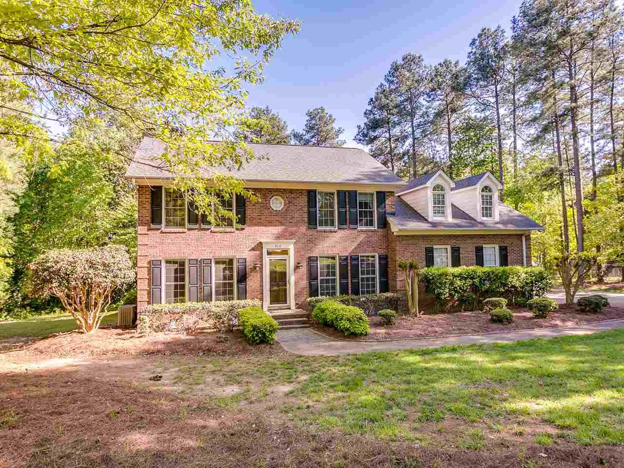 Property Photo:  414 E Woodbury Lane  SC 29301
