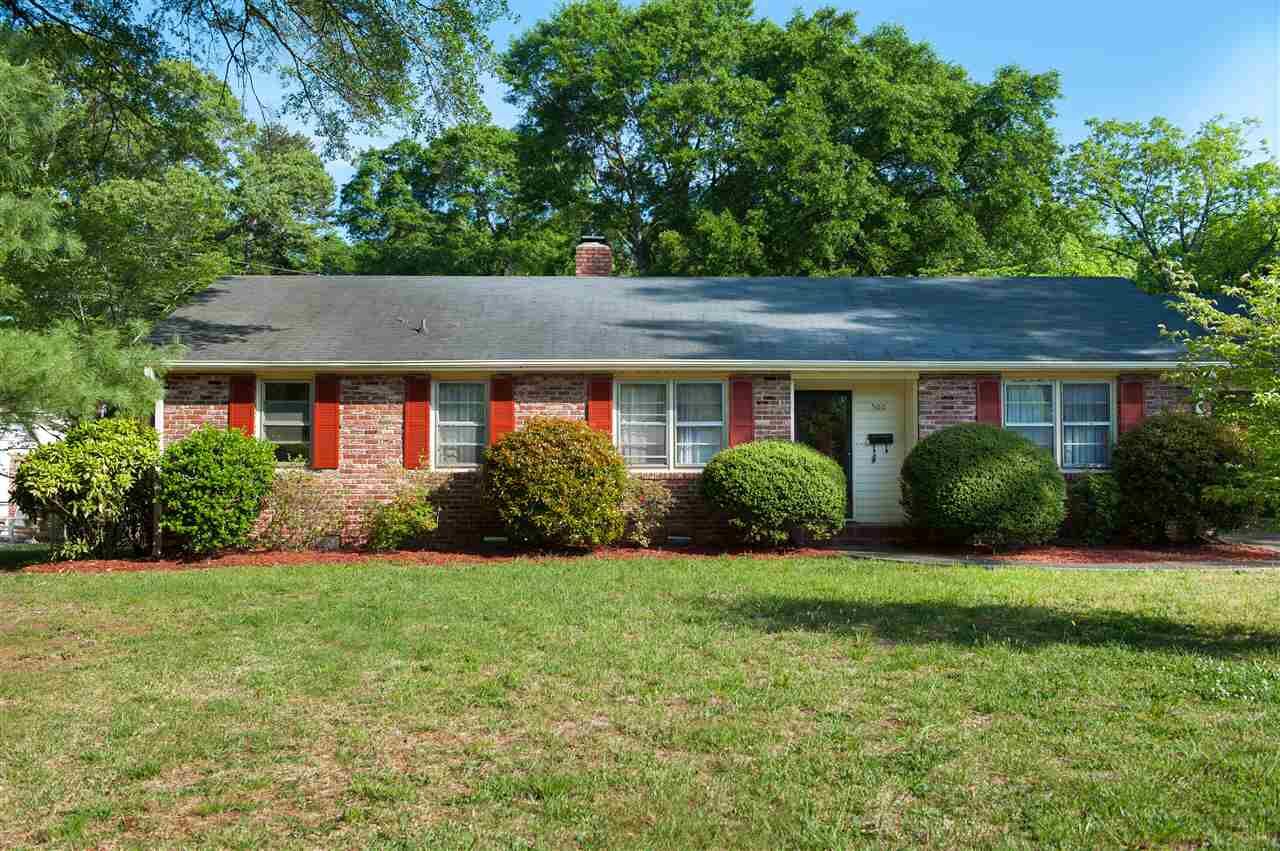 Property Photo:  500 Lucerne Drive  SC 29302 