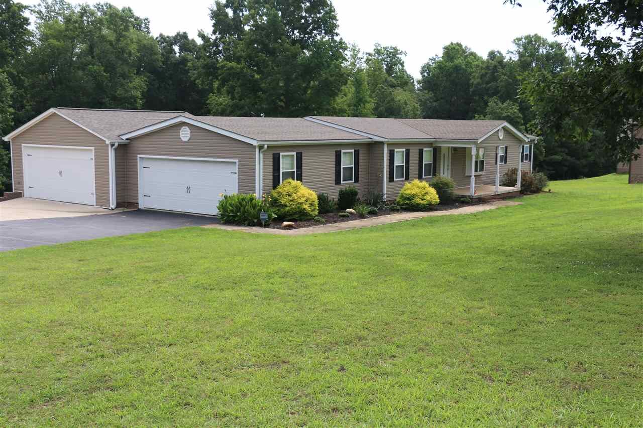 Property Photo: 366 Hickory Nut Road SC 29349-9239