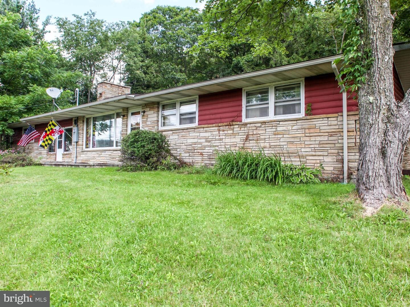 Property Photo: 18094 Garrett Highway MD 21550