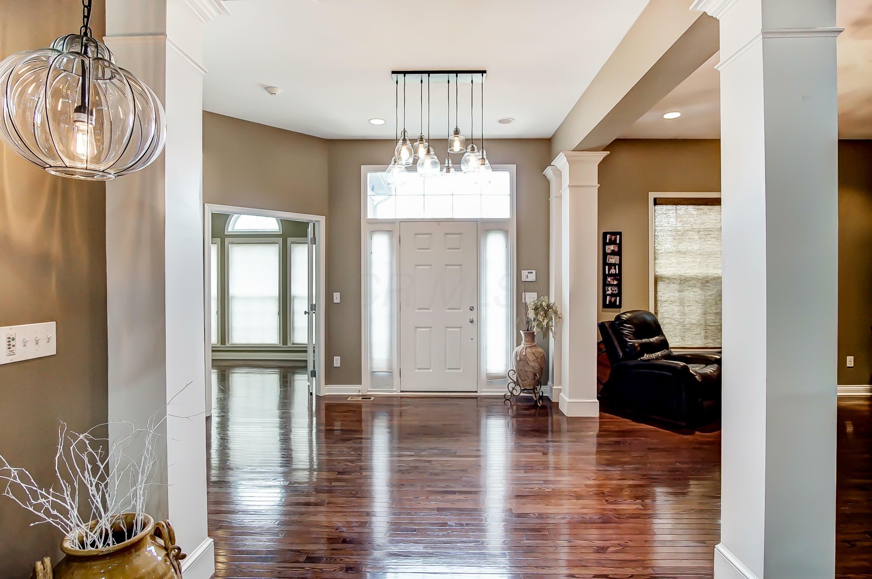 Property Photo: 5880 Trafalgar Lane OH 43016
