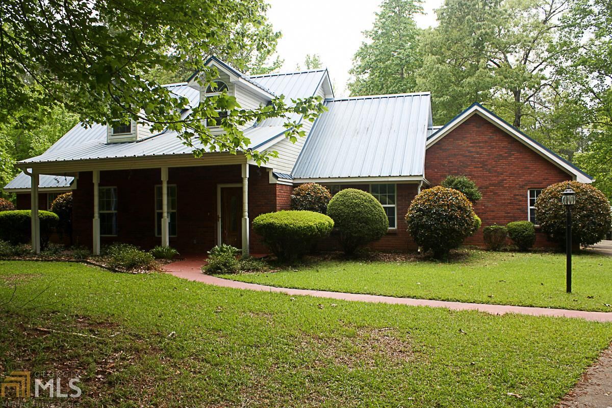 Property Photo:  1034 County Rd 520  AL 36855 