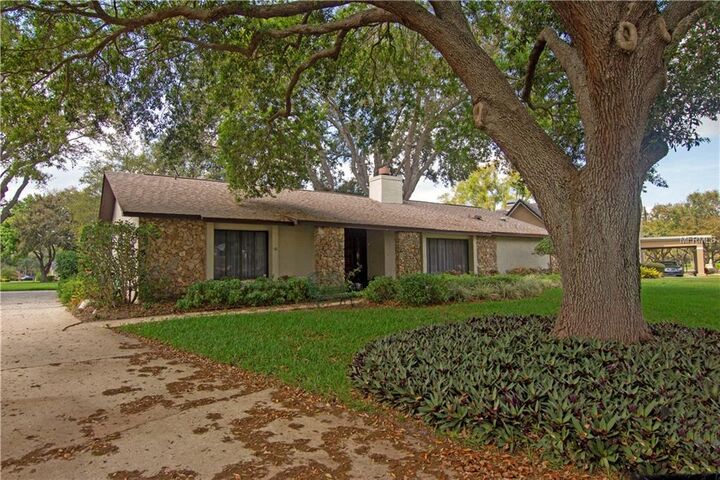 Property Photo:  6506 Parson Brown Drive  FL 32819 