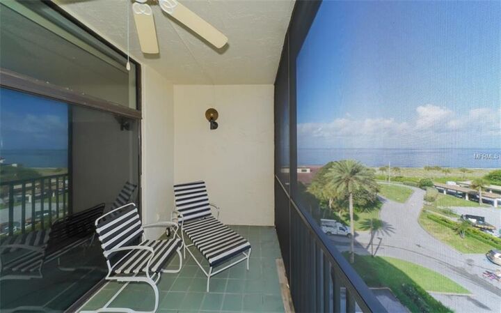 Property Photo: 1945 Gulf Of Mexico Drive M2-515 FL 34228