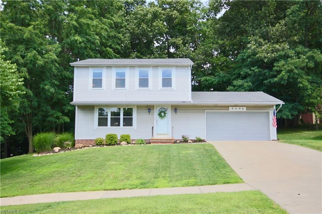 Property Photo: 9406 Munich Drive OH 44130