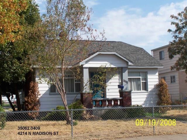 4214 N Madison St  Spokane WA 99205 photo