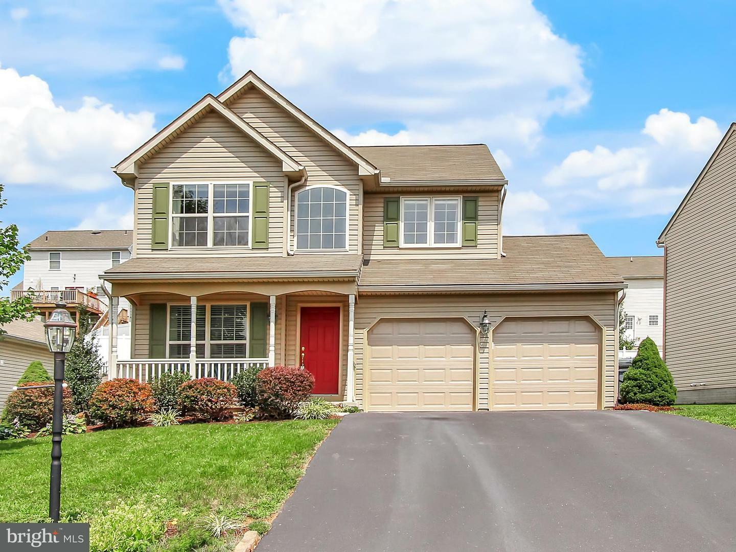 Property Photo:  270 Thomas Armor Drive  PA 17366 