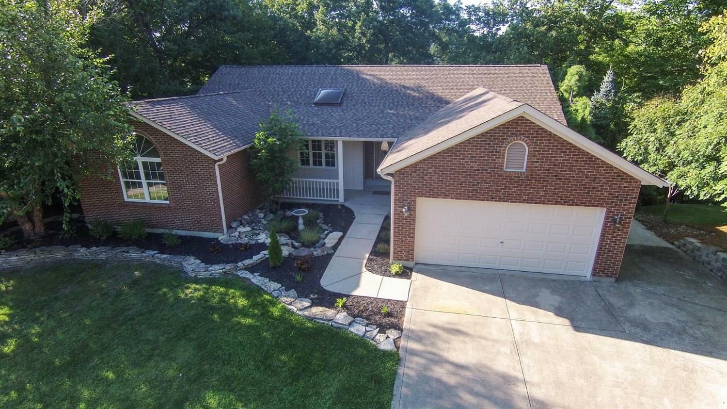 Property Photo:  1703 Cottontail Drive  OH 45150 