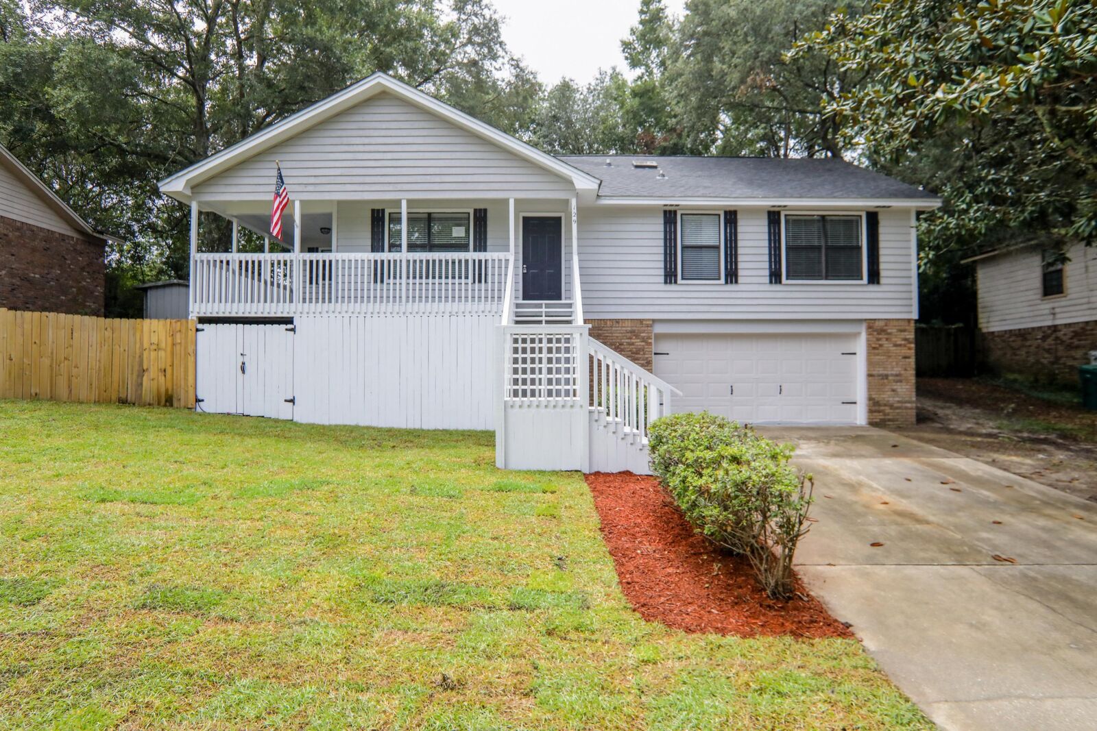 Property Photo: 129 Beverly Drive FL 32578