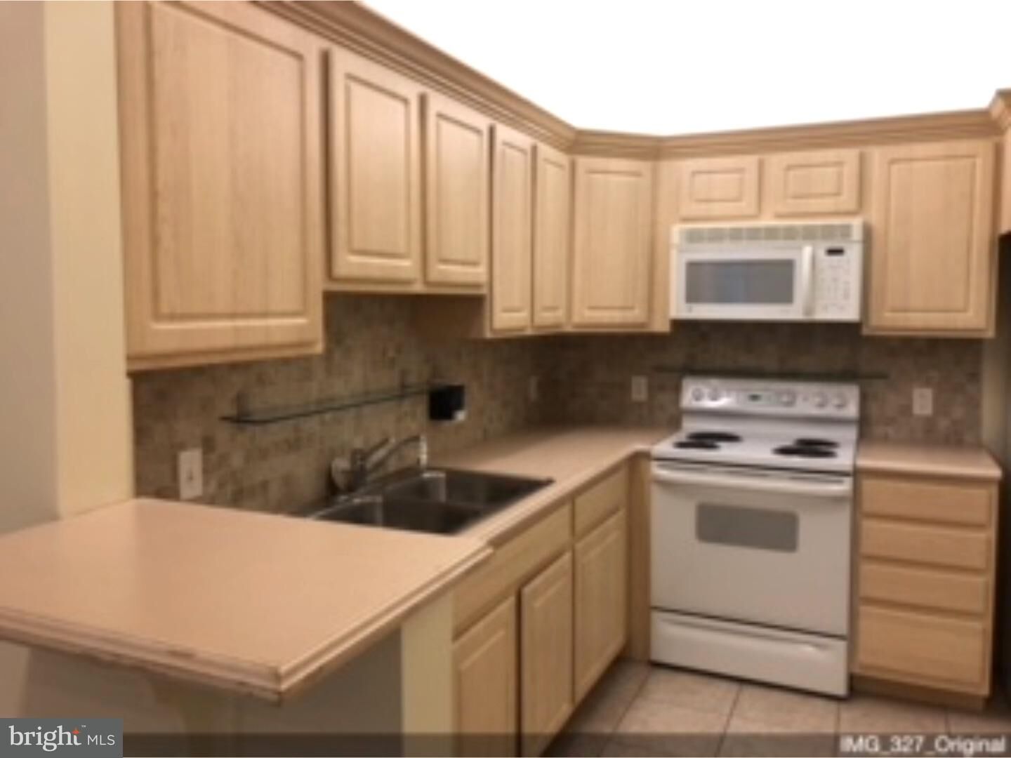 Property Photo:  1600-18 Arch Street 904  PA 19103 