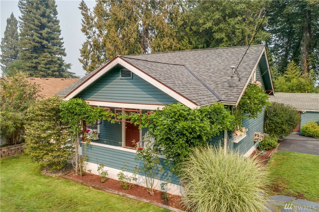 Property Photo: 5162 Chico Wy NW WA 98312