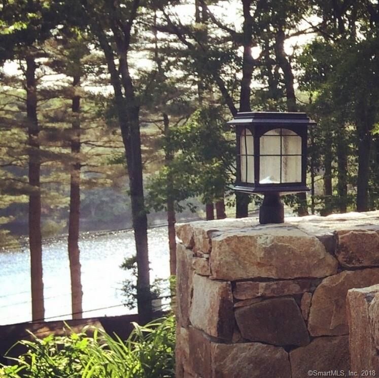 Property Photo:  64 Pinewood Trail  CT 06611