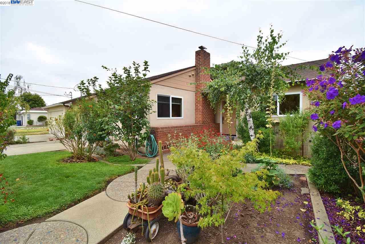 Property Photo:  20849 San Miguel Ave  CA 94546 