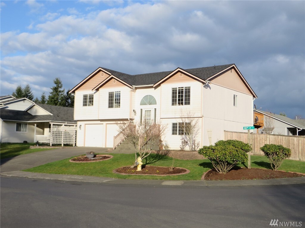 Property Photo:  19931 83rd Avenue E  WA 98387 