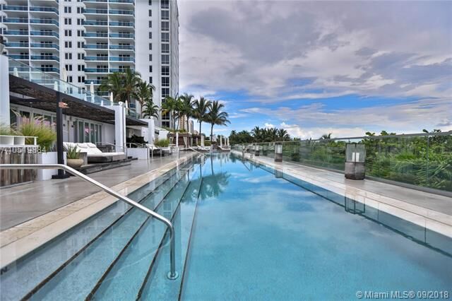 Property Photo: 2301 Collins Ave 311 FL 33139