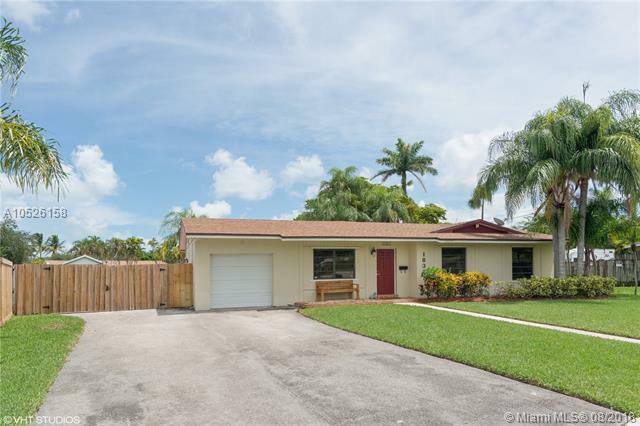 Property Photo:  18321 SW 90th Ct  FL 33157 