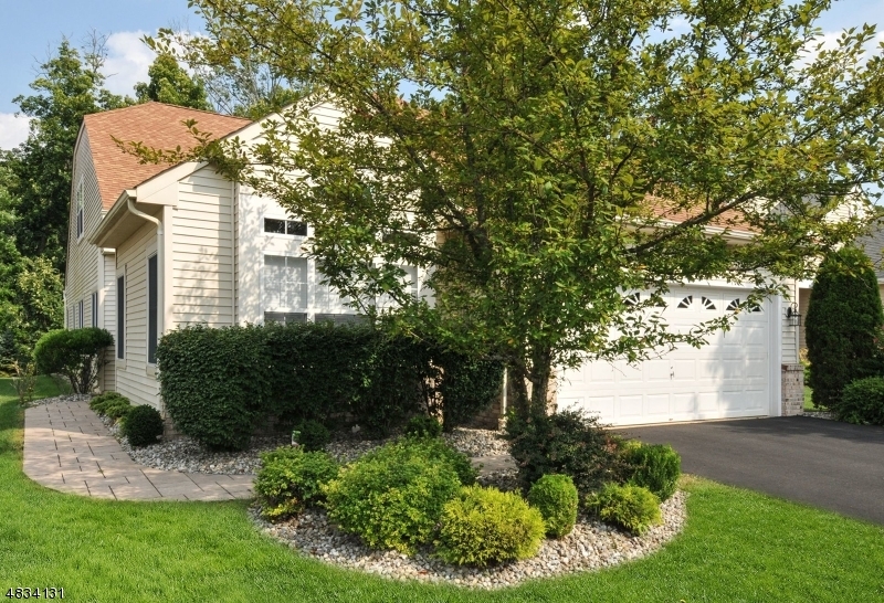 Property Photo:  26 Renaissance Blvd  NJ 08873 