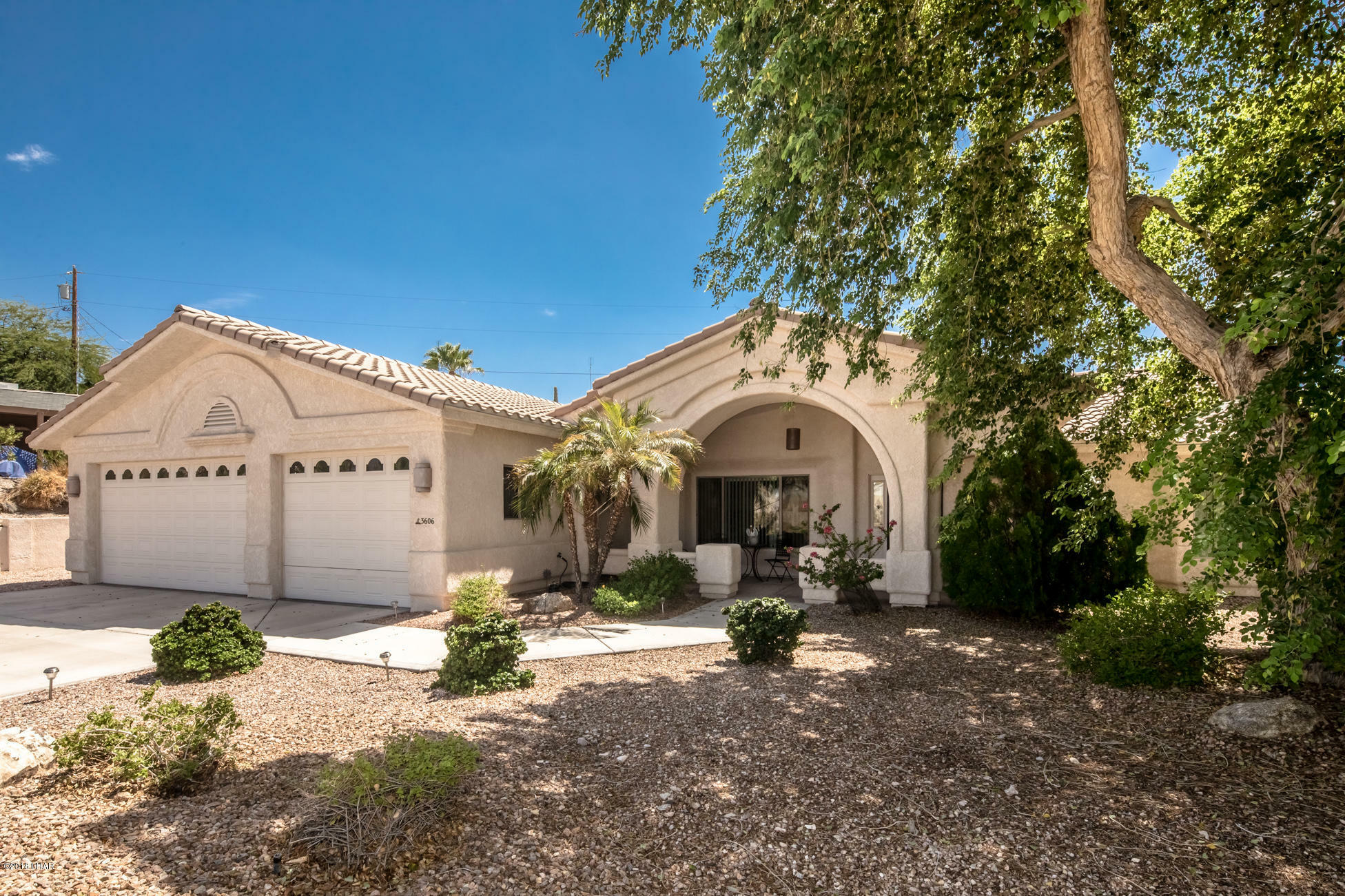 Property Photo:  3606 Pelican Pl  AZ 86406 