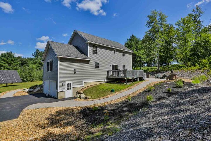 Property Photo:  225 Hooksett Road  NH 03032 