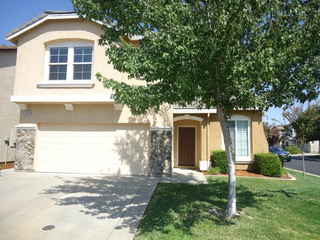 Property Photo:  1514 Grey Bunny Drive  CA 95747 