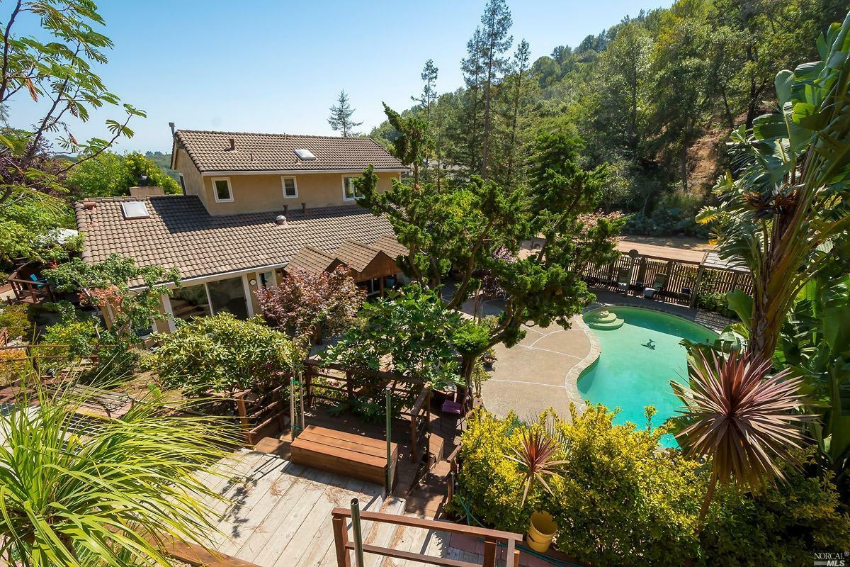 Property Photo:  30 Laurelwood Court  CA 94901 