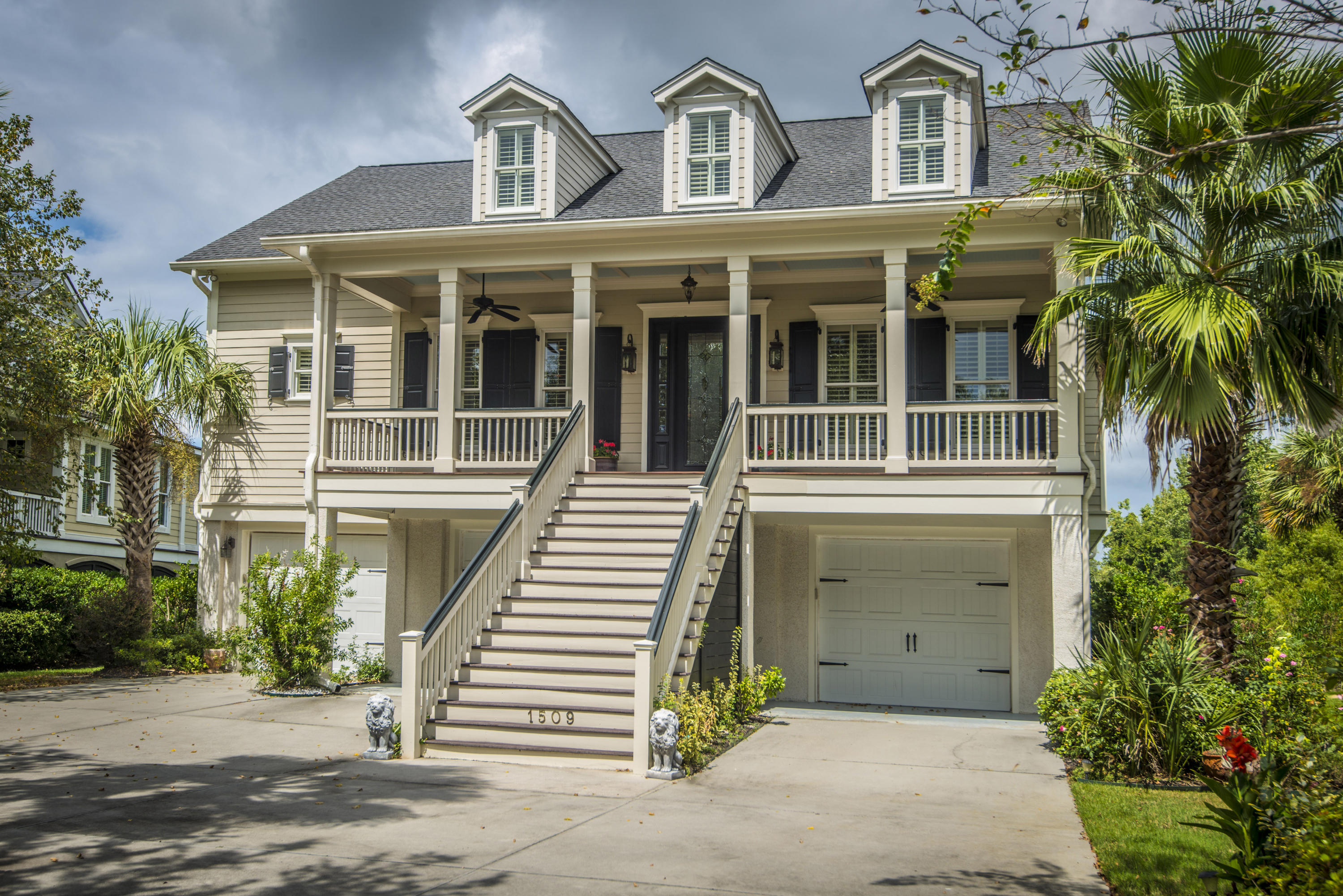 Property Photo: 1509 Appling Drive SC 29464