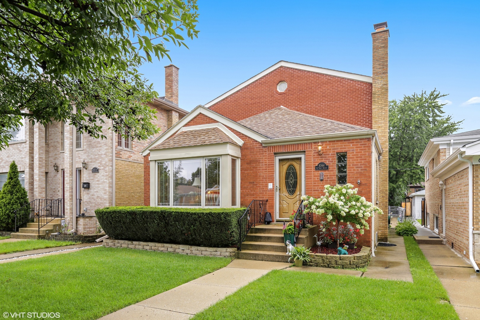 Property Photo:  6344 Tripp Avenue  IL 60646 