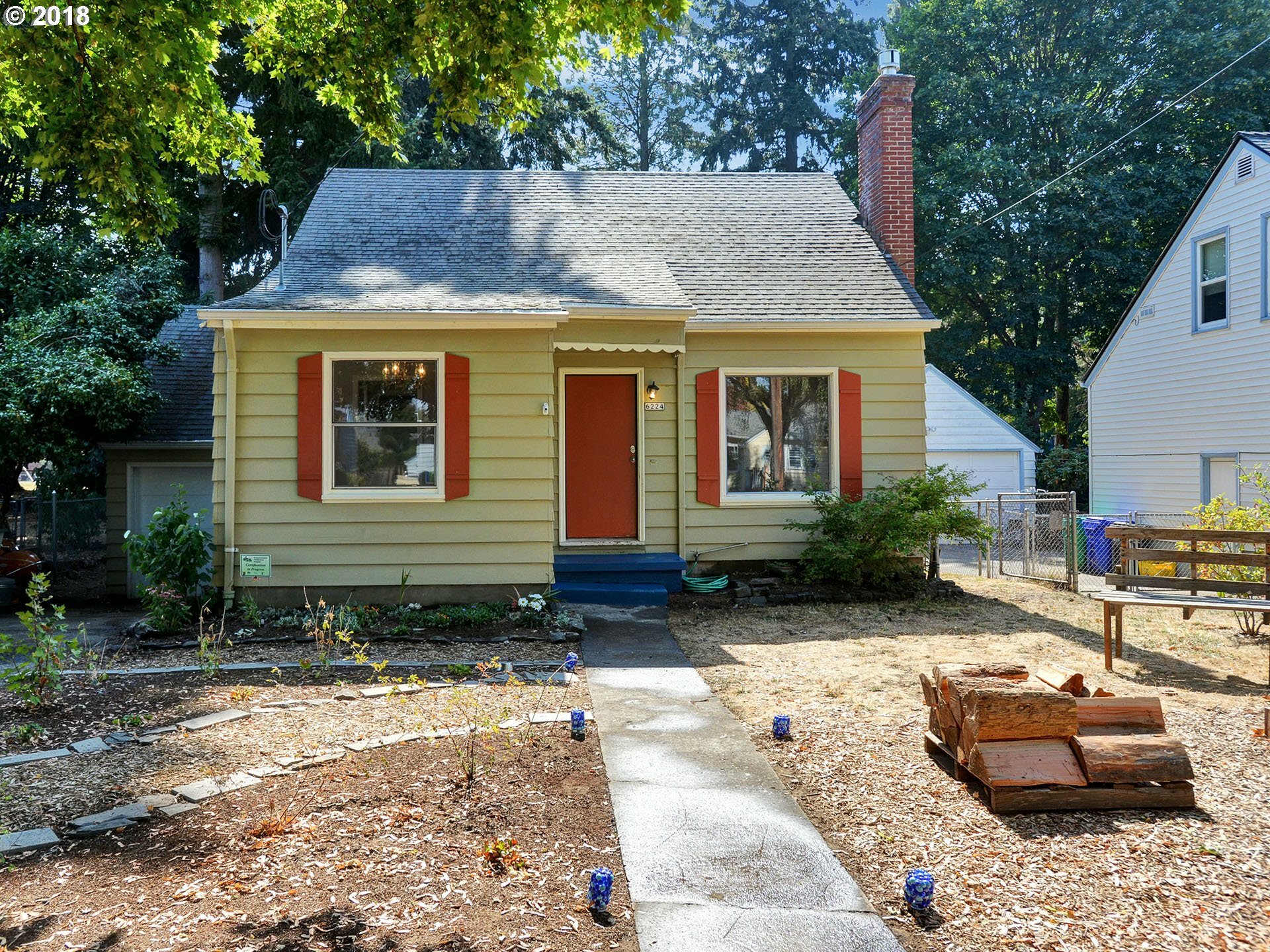 Property Photo:  6224 N Depauw St  OR 97203 