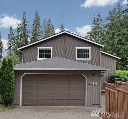 21505 SE 24th St  Sammamish WA 98075 photo