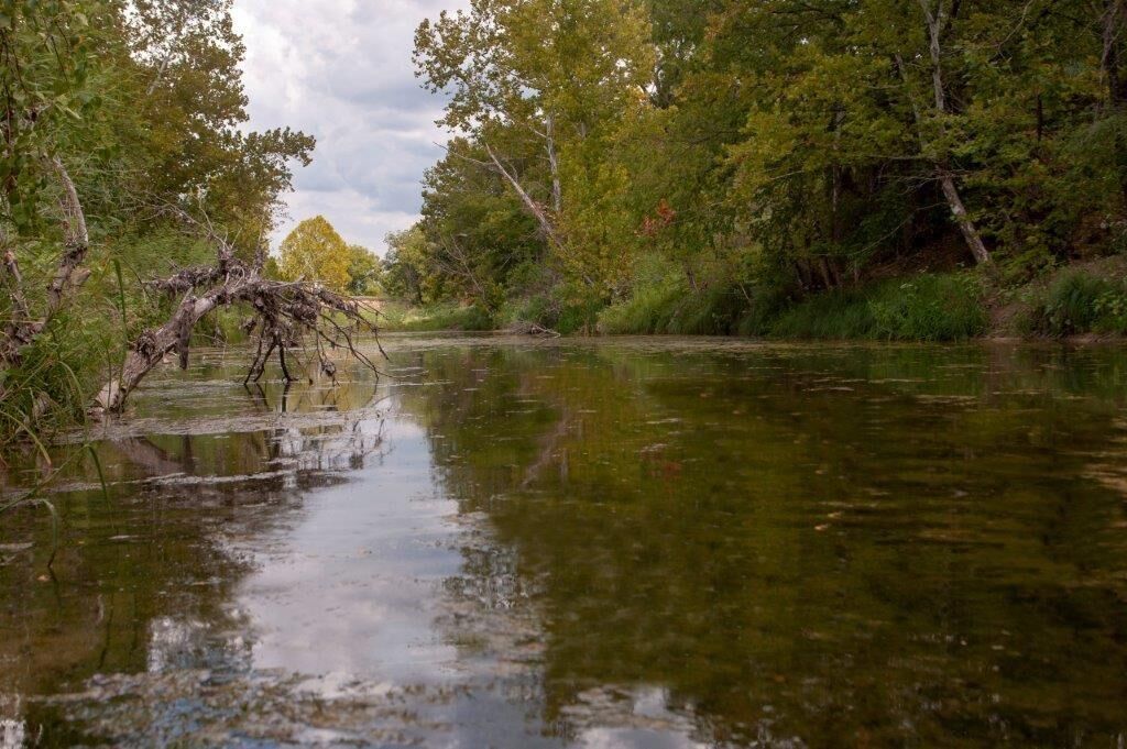 Property Photo: 5465 County Road 1008 TX 76043