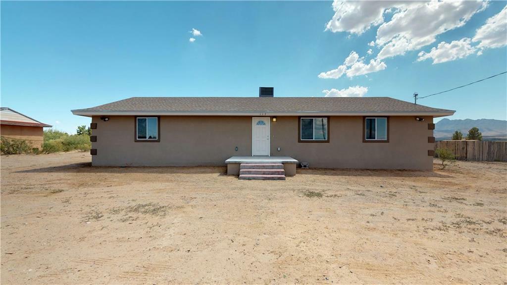 Property Photo:  117 Paloma Blanca  NM 88081 