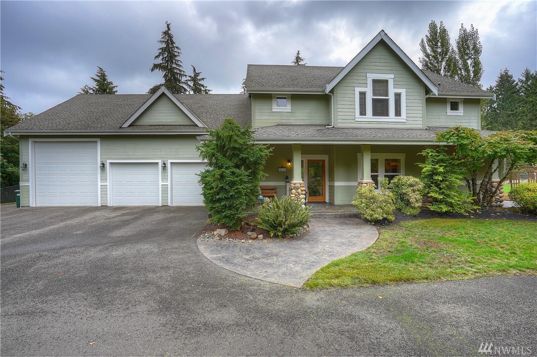 Property Photo: 4828 Center Lane NE WA 98516