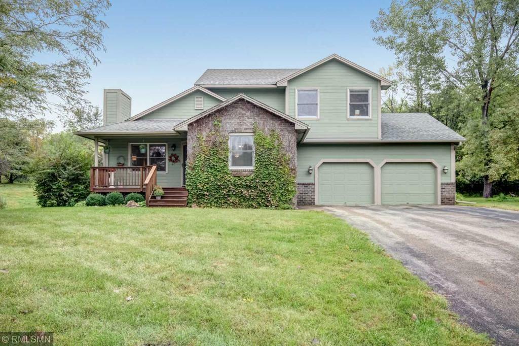 Property Photo: 5755 Smithtown Circle MN 55331