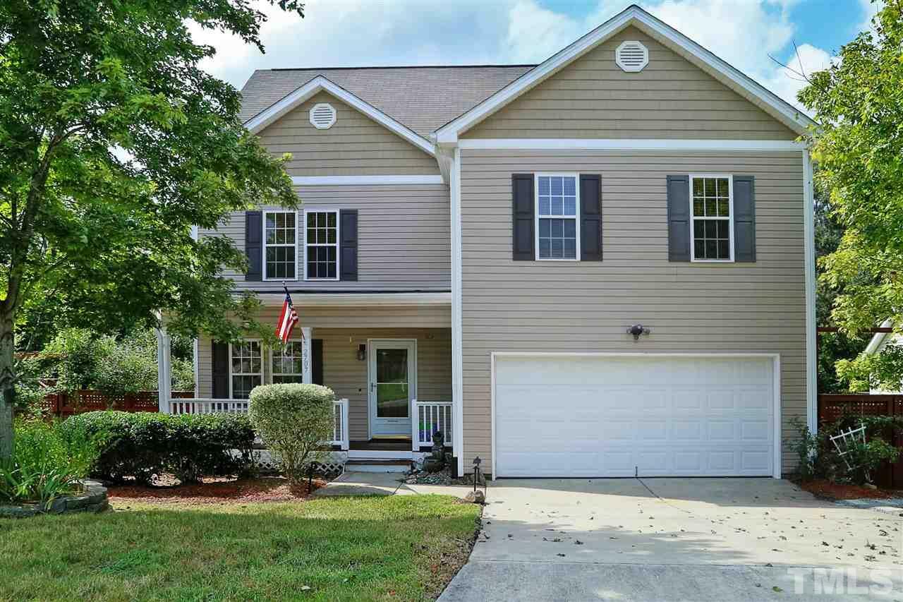 Property Photo:  2707 Mortise Court  NC 27704 